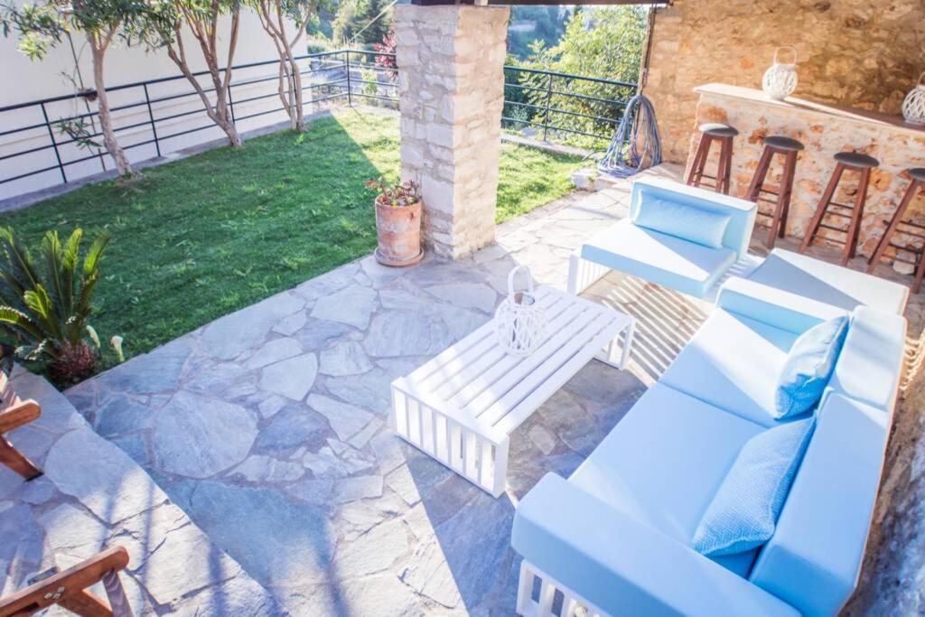 Villa Ventus, 40Sqm Private Pool & Hot Tub! Roussospítion Exteriör bild